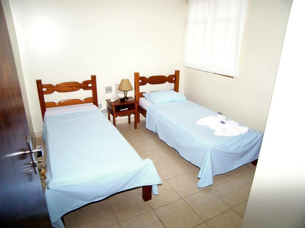 Hotel Families Uberlândia Esterno foto